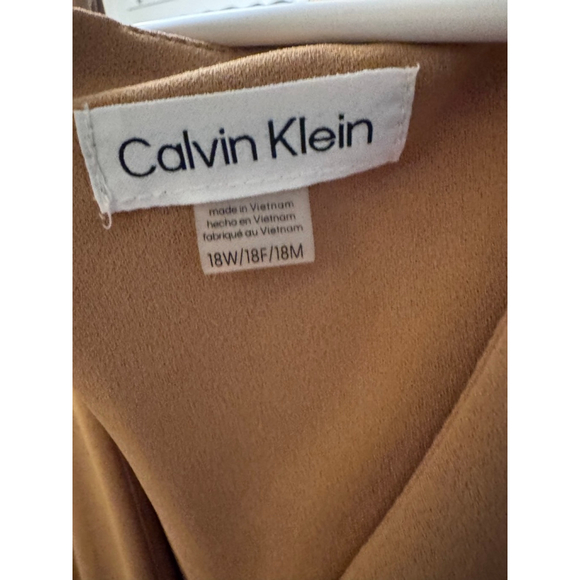 Calvin Klein Sleeveless V-Neck Belted Jumpsuit 18W - Picture 4 of 5